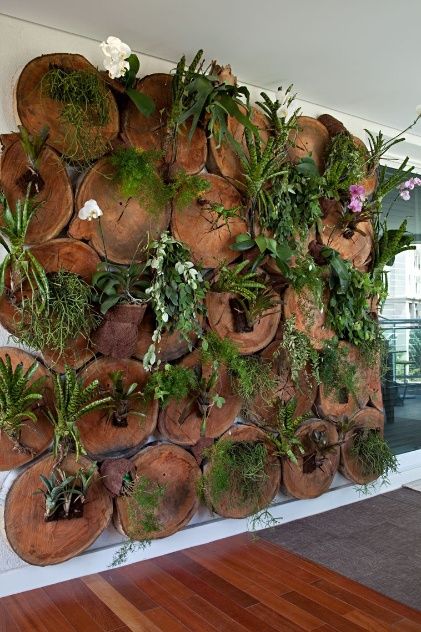 Os troncos podem funcionar bem e trazer ainda mais natureza para a casa (Foto: Reprodução)